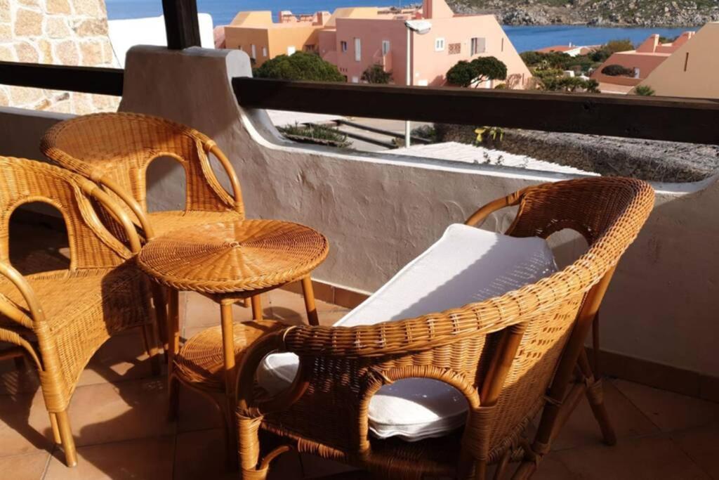 Una Splendida Terrazza Sul Mare Santa Teresa Gallura Exteriör bild